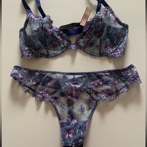 Victoria Secret Mesh set ( 2 piece)